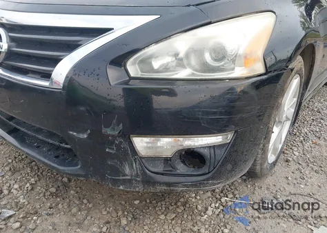 2015 Nissan Altima 2.5 Sv из США, поврежденный, VIN 1N4AL3AP6FC413918